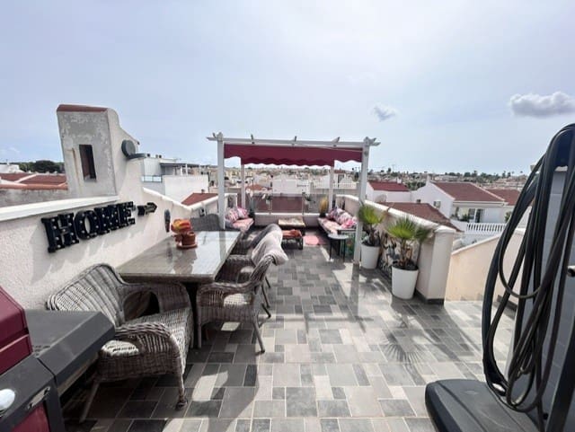 2 quarto Bungalow para venda em La Siesta - 169 995 € (Ref: 10135183)