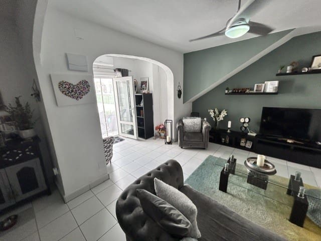 2 quarto Bungalow para venda em La Siesta - 129 500 € (Ref: 10135196)