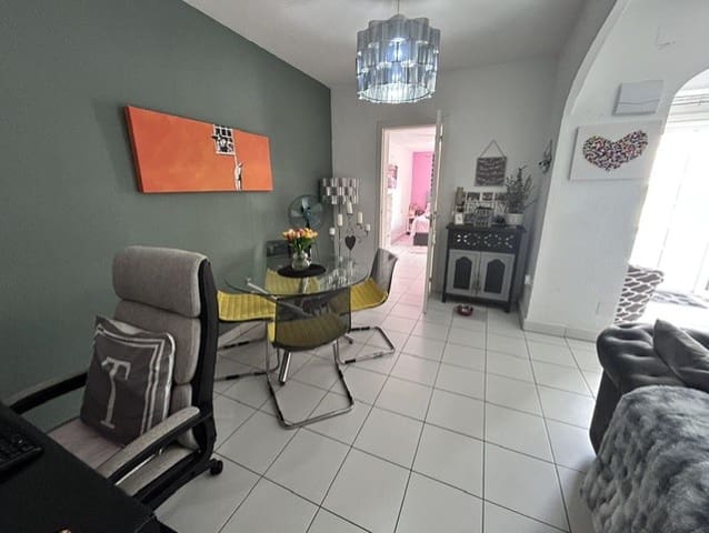 2 quarto Bungalow para venda em La Siesta, Torrevieja - 129 500 € (Ref: 10135196)