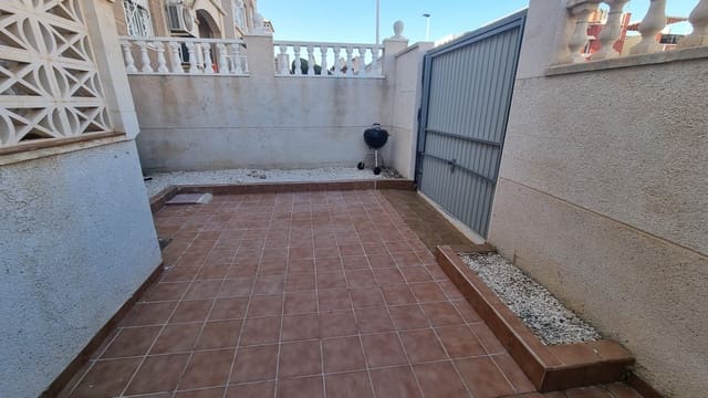 2 soverom Bungalow til salgs i La Mata, Torrevieja med svømmebasseng garasje - € 185 000 (Ref: 10153174)
