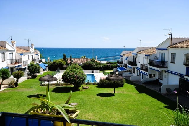 2 soveværelse Lejlighed til salg i La Cala de Mijas, Mijas med swimmingpool - € 315.000 (Ref: 10039430)