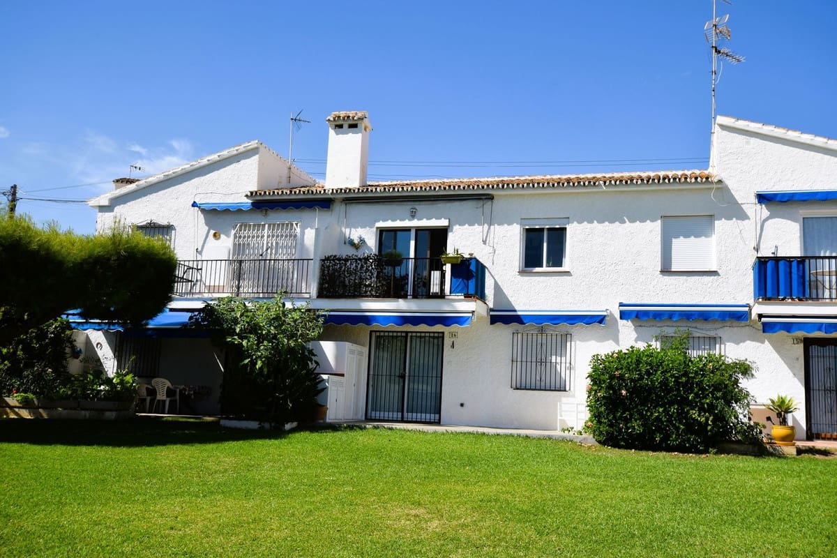 2 slaapkamer Appartement te koop in La Cala de Mijas met zwembad - € 315.000 (Ref: 10039430)