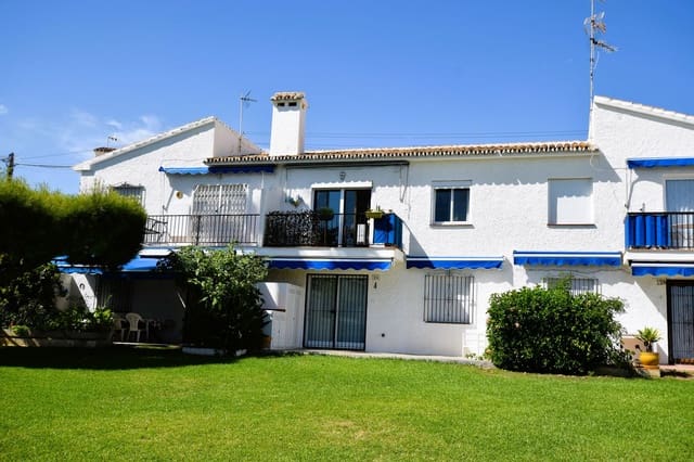 2 soveværelse Lejlighed til salg i La Cala de Mijas, Mijas med swimmingpool - € 315.000 (Ref: 10039430)