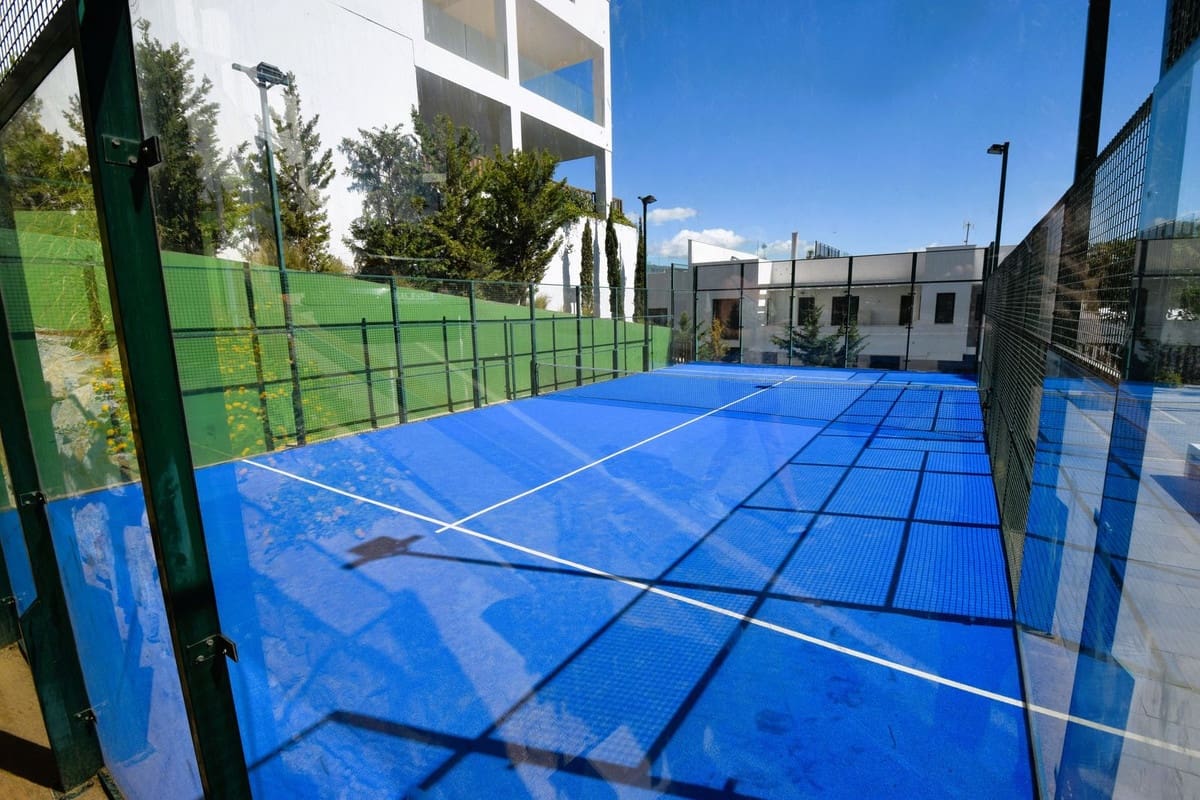 3 Zimmer Apartment zu verkaufen in La Cala de Mijas mit Pool Garage - 675.000 € (Ref: 10042163)