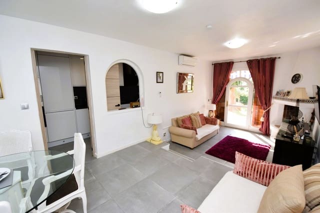 2 soveværelse Strandlejlighed til salg i Riviera del Sol, Mijas med swimmingpool - € 395.000 (Ref: 10062816)