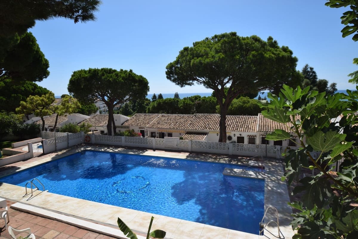 2 sovrum Lägenhet till salu i La Cala de Mijas med pool garage - 269 000 € (Ref: 10095612)