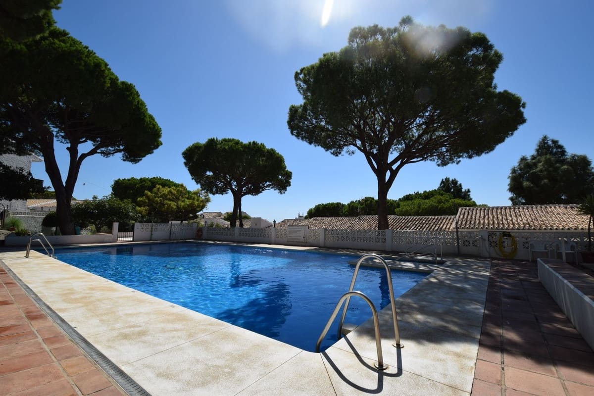 2 sovrum Lägenhet till salu i La Cala de Mijas med pool garage - 269 000 € (Ref: 10095612)