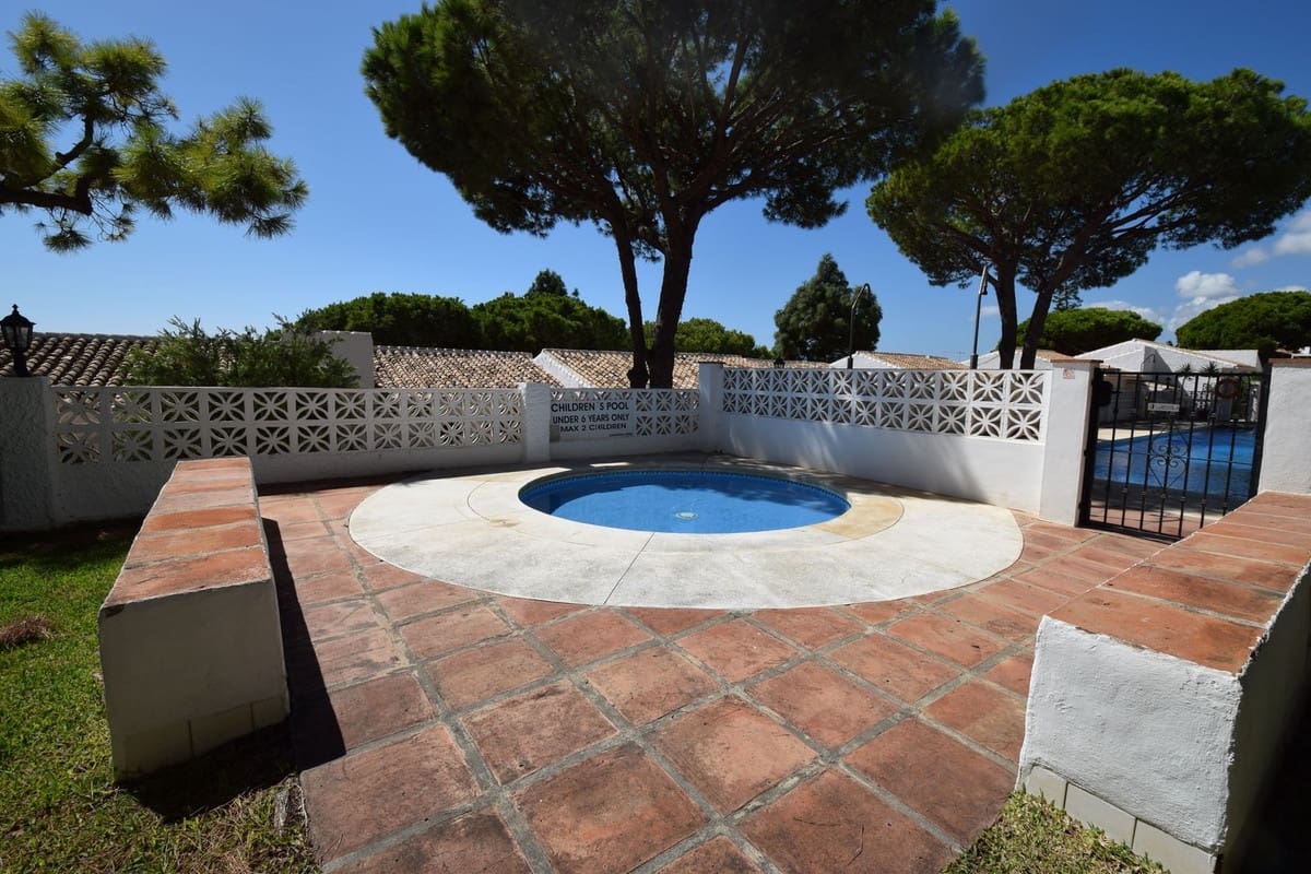 2 sovrum Lägenhet till salu i La Cala de Mijas med pool garage - 269 000 € (Ref: 10095612)