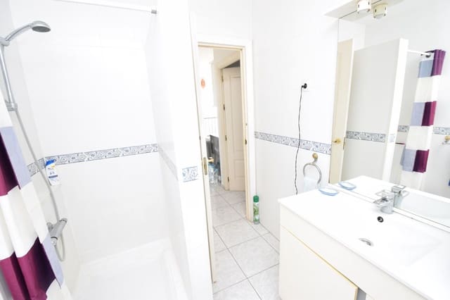 1 bedroom Apartment for sale in La Cala de Mijas, Mijas with pool - € 225,000 (Ref: 10099174)