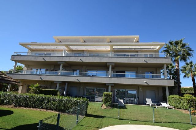 2 slaapkamer Appartement te koop in La Cala Golf, Mijas met zwembad garage - € 419.000 (Ref: 10113416)