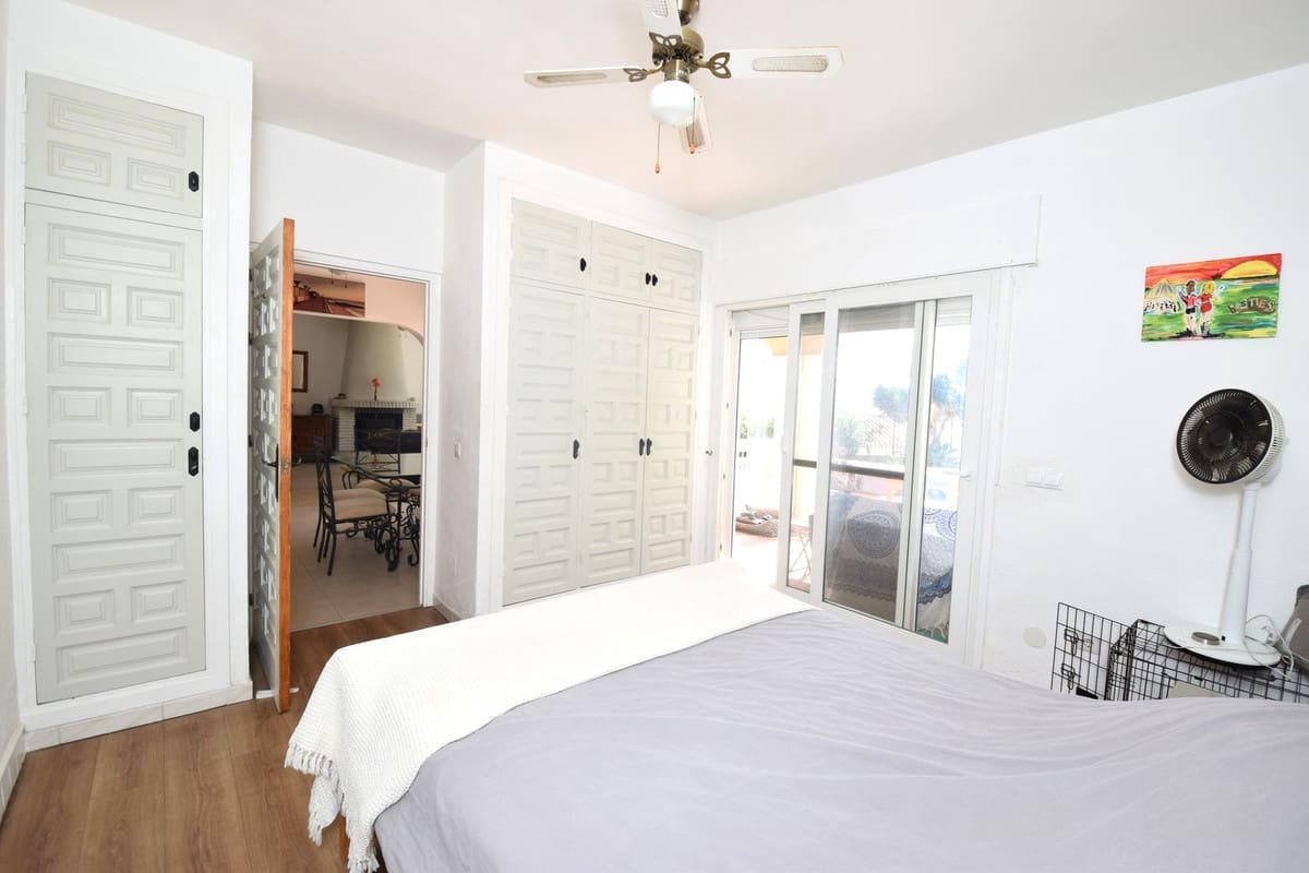 Chalet de 3 habitaciones en Mijas en venta con piscina garaje - 789.000 € (Ref: 10145238)