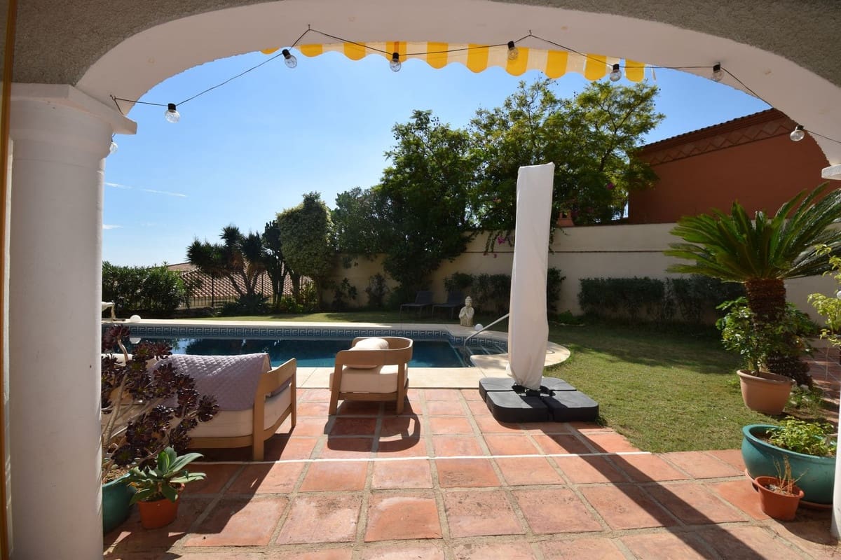 Chalet de 3 habitaciones en Mijas en venta con piscina garaje - 789.000 € (Ref: 10145238)