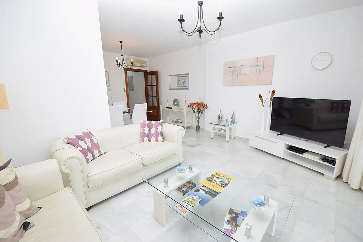 3 soverom Leilighet til salgs i Mijas Costa med svømmebasseng garasje - € 575 000 (Ref: 10145239)