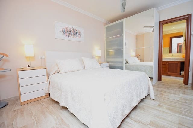 Adosado de 3 habitaciones en Calahonda, Mijas en venta con piscina garaje - 649.950 € (Ref: 10156886)