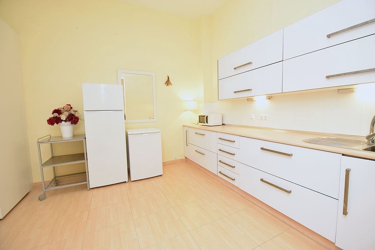 Adosado de 3 habitaciones en Calahonda en venta con piscina garaje - 649.950 € (Ref: 10156886)