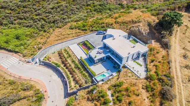4 slaapkamer Villa te koop in La Cala Golf, Mijas met zwembad garage - € 1.399.000 (Ref: 10182164)