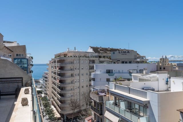 5 slaapkamer Penthouse te koop in Marbella met garage - € 1.750.000 (Ref: 8183679)