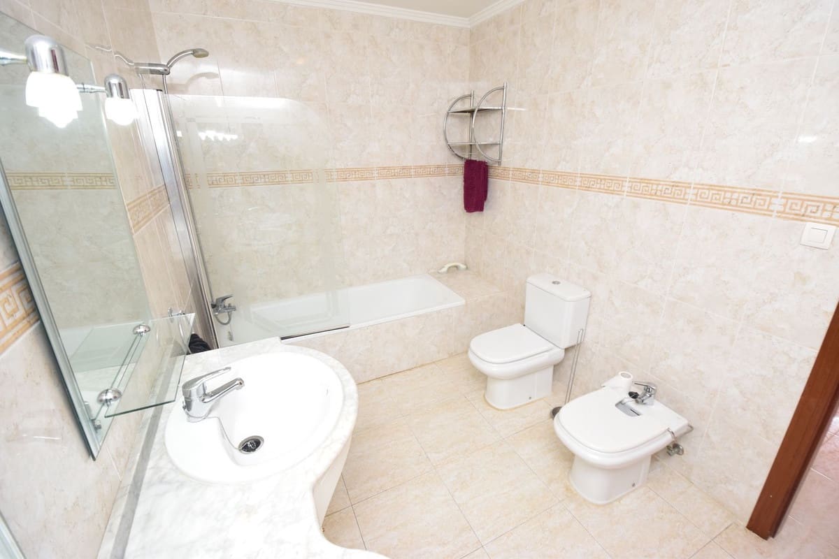 3 bedroom Apartment for sale in La Cala de Mijas with pool - € 399,000 (Ref: 8820497)