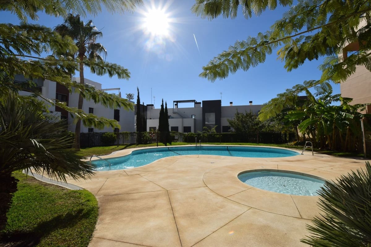 1 Zimmer Apartment zu verkaufen in La Cala de Mijas mit Pool Garage - 299.000 € (Ref: 8941693)