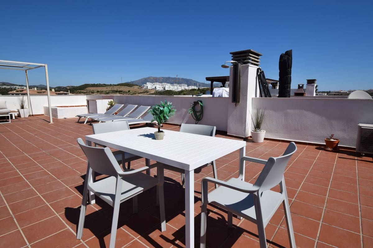 3 quarto Penthouse para venda em La Cala de Mijas com piscina garagem - 425 000 € (Ref: 9058411)