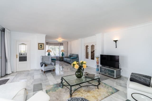 4 soverom Villa til salgs i El Chaparral, Mijas med svømmebasseng garasje - € 1 495 000 (Ref: 9105275)