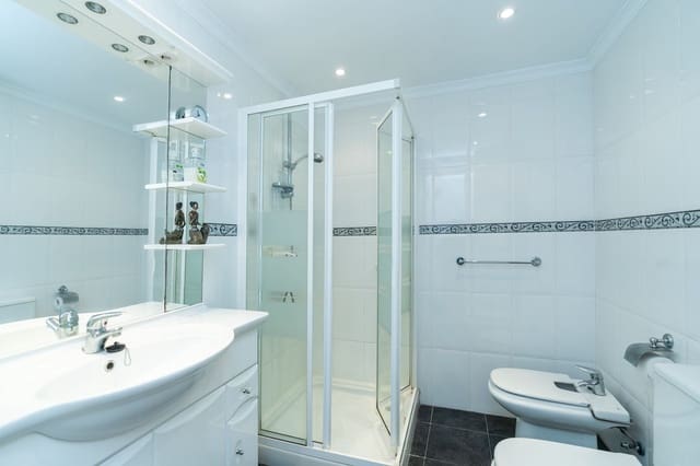 3 Zimmer Apartment zu verkaufen in La Cala de Mijas, Mijas mit Pool - 595.000 € (Ref: 9128790)