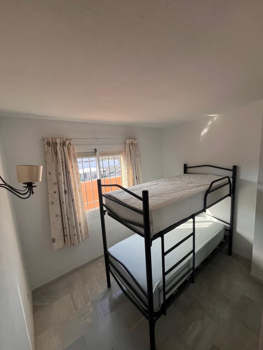 2 soveværelse Penthouse til salg i La Cala de Mijas med swimmingpool garage - € 525.000 (Ref: 9227796)