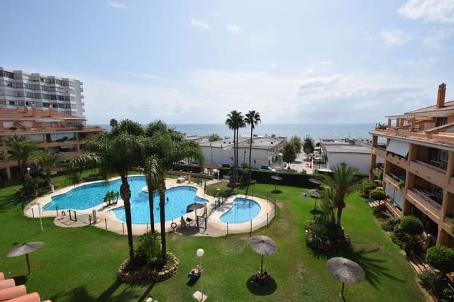 2 soveværelse Penthouse til salg i La Cala de Mijas, Mijas med swimmingpool garage - € 499.950 (Ref: 9227796)