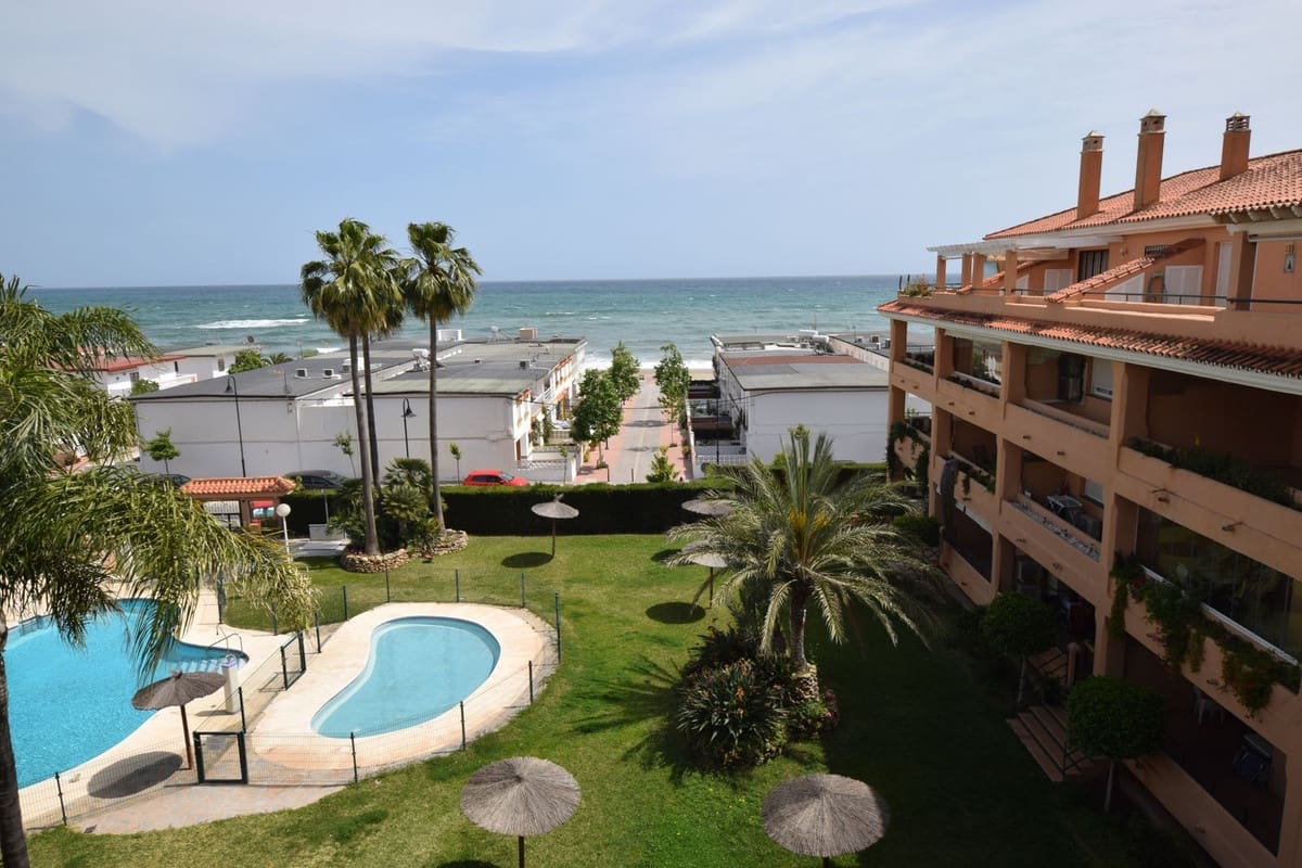 2 slaapkamer Penthouse te koop in La Cala de Mijas met zwembad garage - € 499.950 (Ref: 9227796)