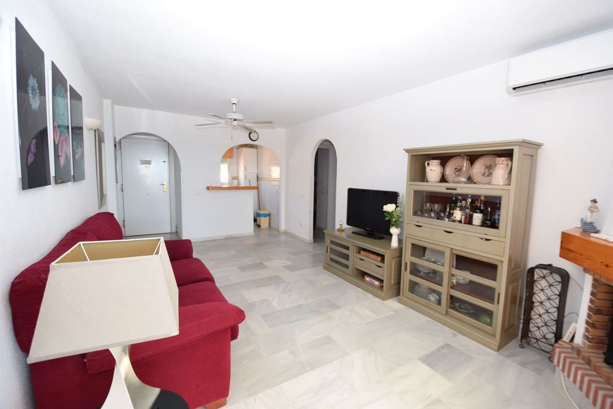 2 bedroom Penthouse for sale in La Cala de Mijas with pool garage - € 495,000 (Ref: 9227796)