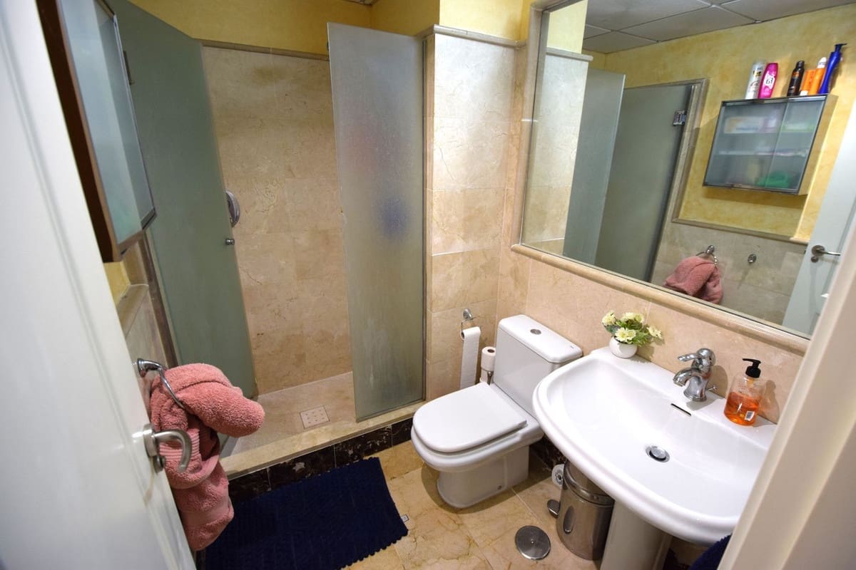 2 Zimmer Apartment zu verkaufen in La Cala de Mijas mit Pool Garage - 429.950 € (Ref: 9231869)