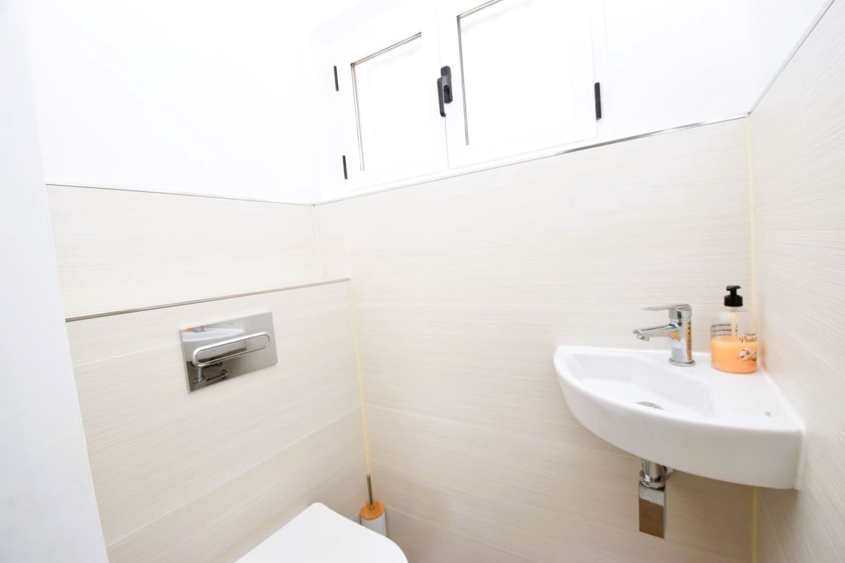 3 bedroom Townhouse for sale in La Cala de Mijas with pool garage - € 995,000 (Ref: 9332701)