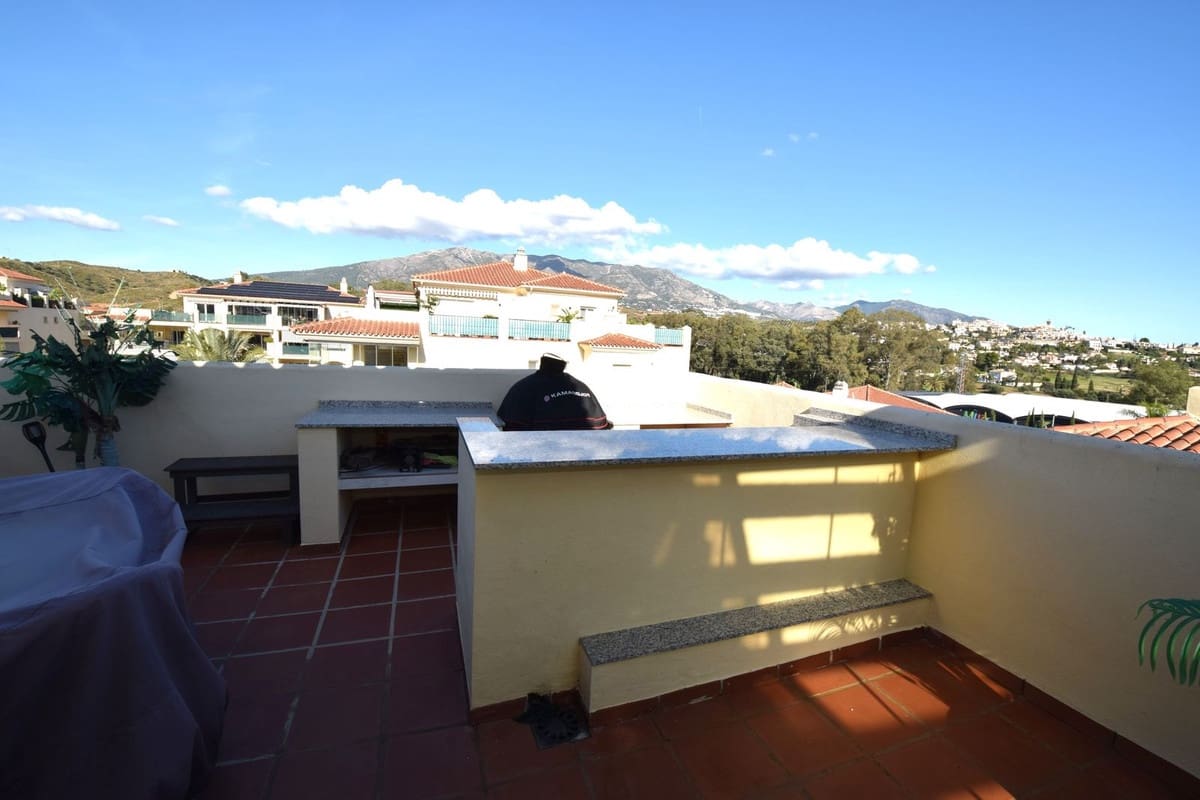 3 bedroom Penthouse for sale in La Cala Hills with pool garage - € 699,000 (Ref: 9340245)