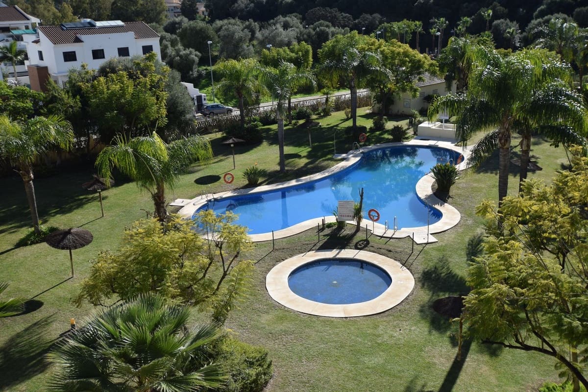 3 bedroom Penthouse for sale in La Cala Hills with pool garage - € 699,000 (Ref: 9340245)