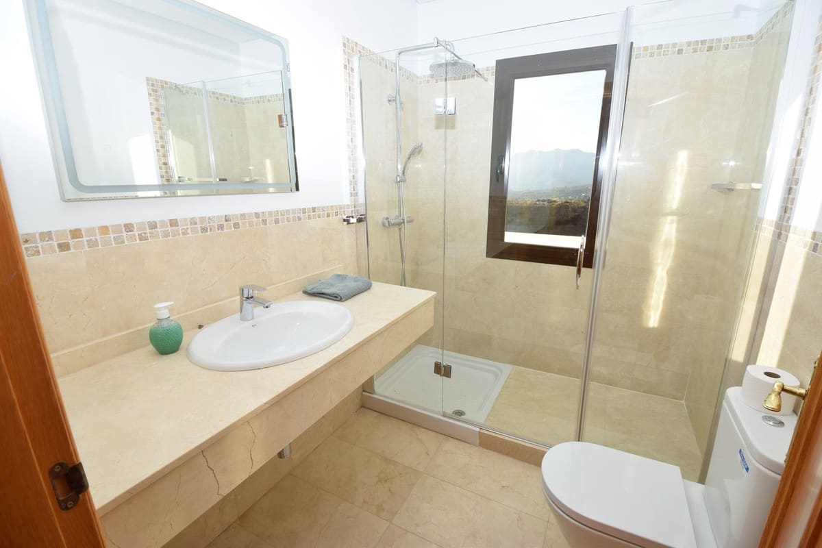 4 Zimmer Villa zu verkaufen in Mijas mit Pool Garage - 1.450.000 € (Ref: 9387034)