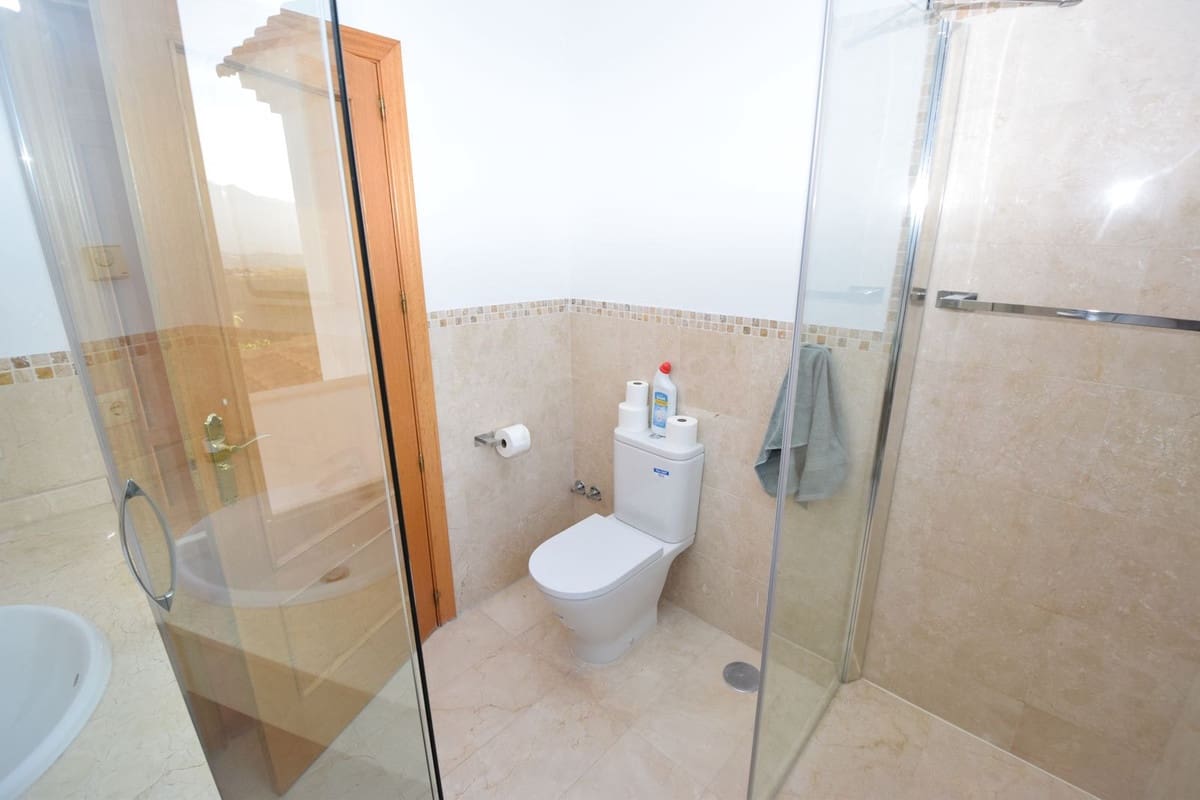 4 bedroom Villa for sale in Mijas with pool garage - € 1,450,000 (Ref: 9387034)