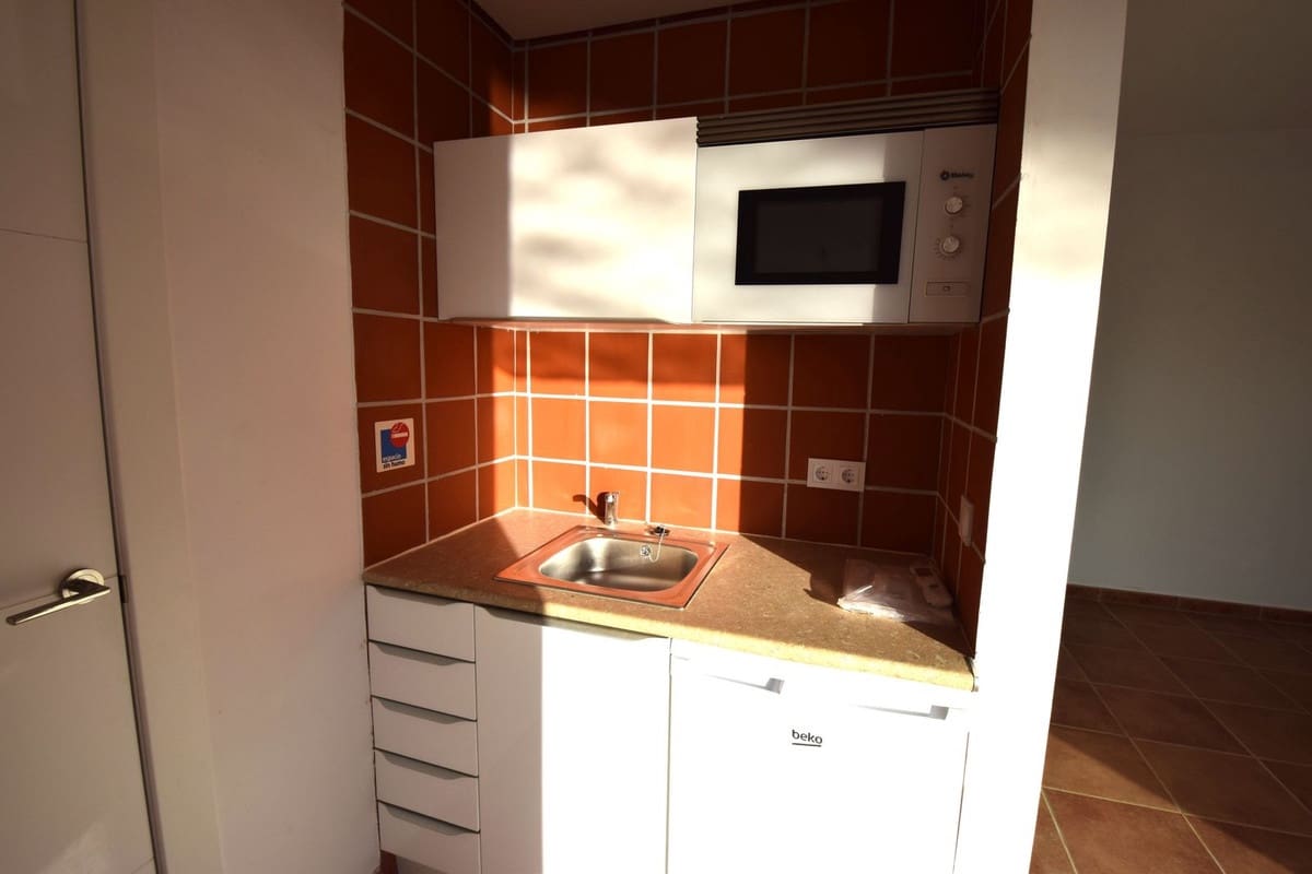 4 bedroom Villa for sale in Mijas with pool garage - € 1,450,000 (Ref: 9387034)