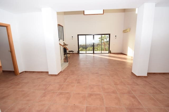 4 slaapkamer Villa te koop in Mijas met zwembad garage - € 1.450.000 (Ref: 9387034)
