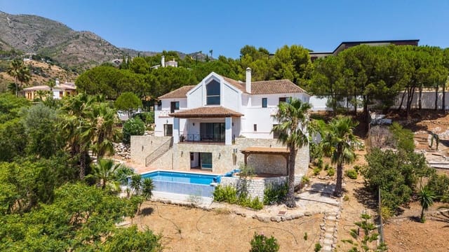 4 slaapkamer Villa te koop in Mijas met zwembad garage - € 1.450.000 (Ref: 9387034)