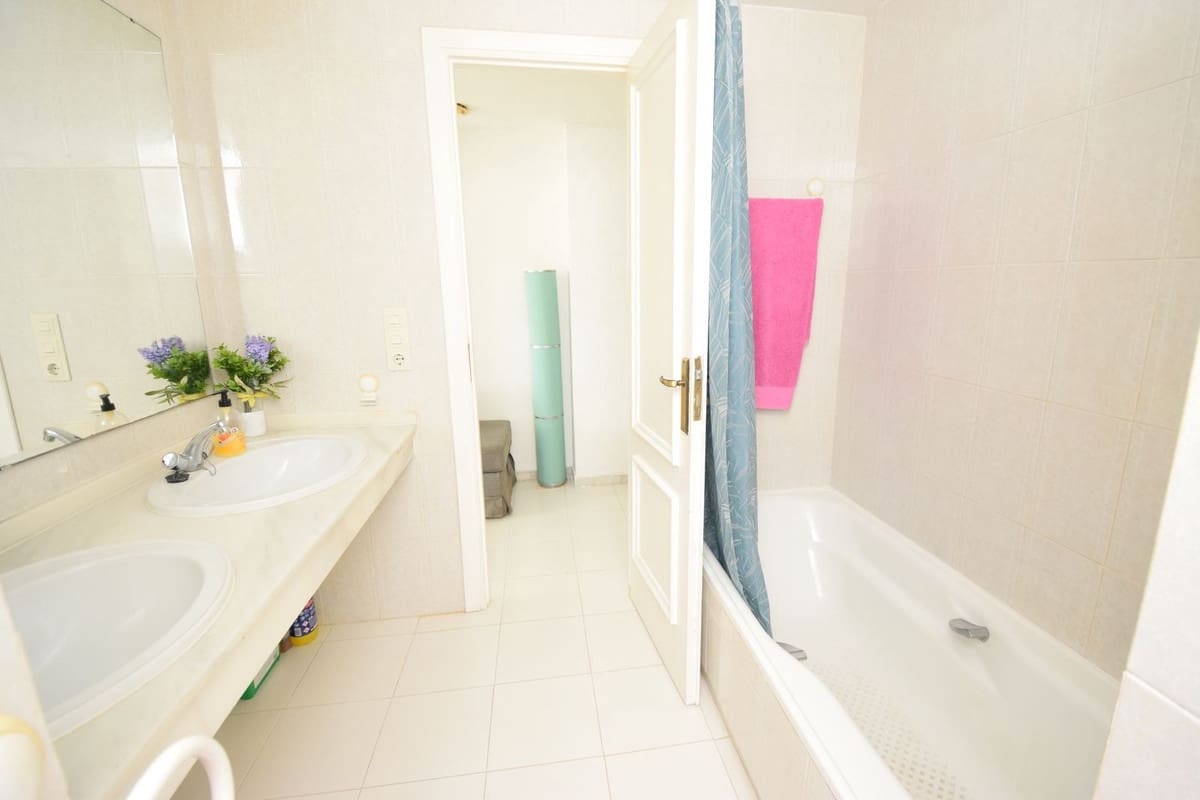 1 Zimmer Apartment zu verkaufen in Mijas Costa mit Pool - 259.000 € (Ref: 9404528)