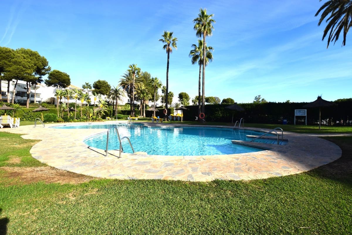 1 Zimmer Apartment zu verkaufen in Mijas Costa mit Pool - 259.000 € (Ref: 9404528)