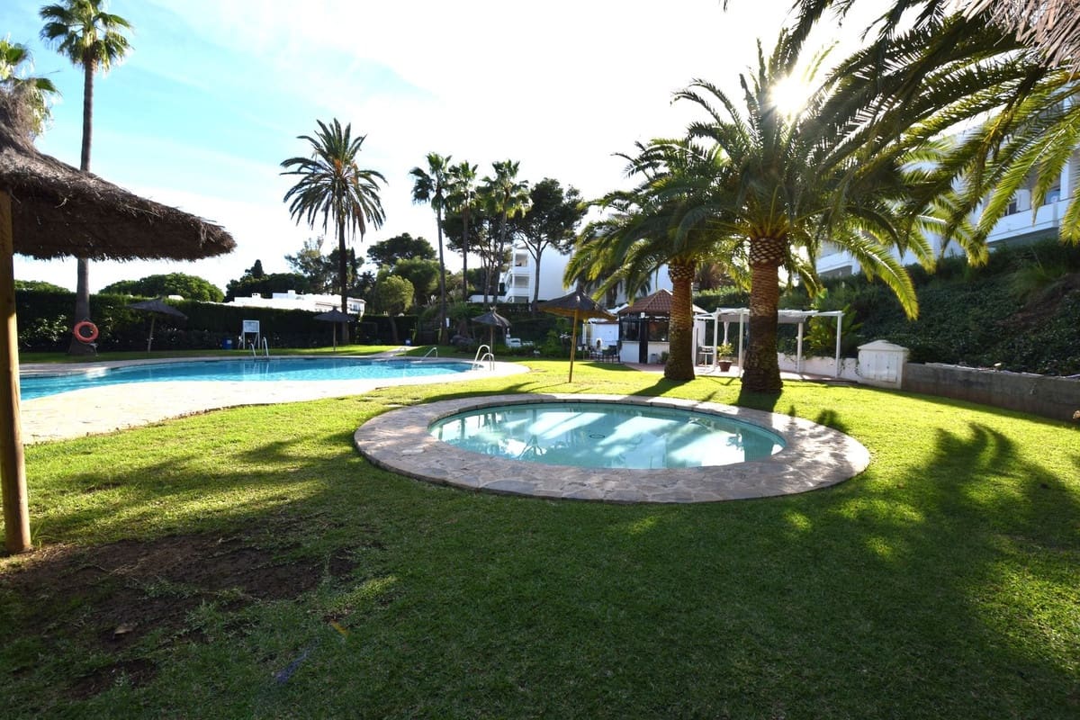 1 Zimmer Apartment zu verkaufen in Mijas Costa mit Pool - 259.000 € (Ref: 9404528)