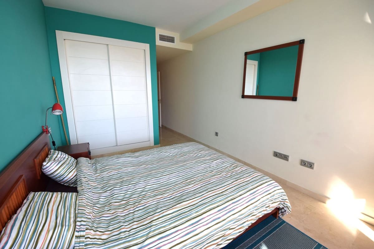 Apartamento de 2 habitaciones en La Cala de Mijas en venta con piscina garaje - 315.000 € (Ref: 9542578)