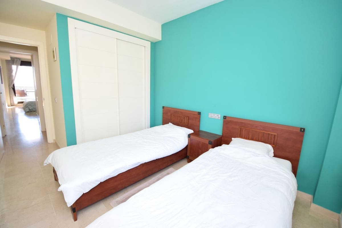 Apartamento de 2 habitaciones en La Cala de Mijas en venta con piscina garaje - 315.000 € (Ref: 9542578)