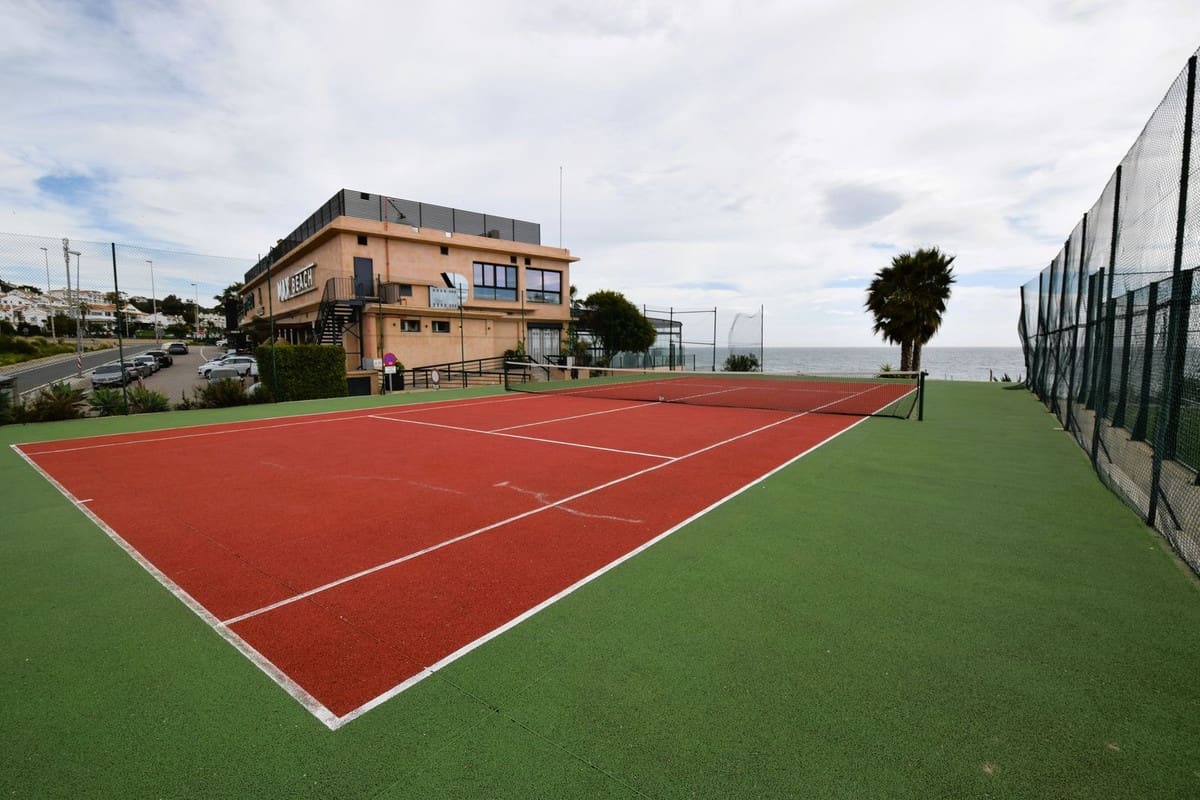 1 slaapkamer Penthouse te koop in Riviera del Sol met zwembad - € 329.000 (Ref: 9559078)