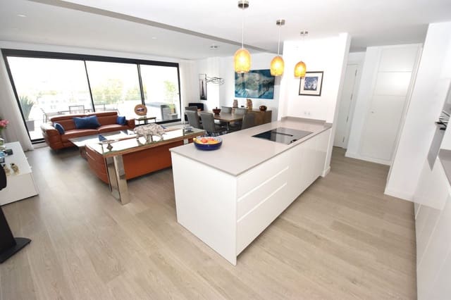 3 makuuhuone Huoneisto myytävänä paikassa La Cala de Mijas, Mijas mukana uima-altaan 
autotalli - 825 000 € (Ref: 9559387)