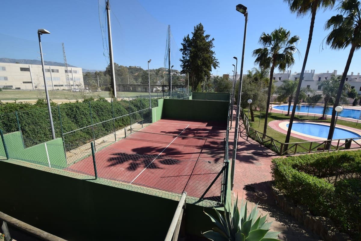 Apartamento de 3 habitaciones en La Cala de Mijas en venta con piscina garaje - 825.000 € (Ref: 9559387)