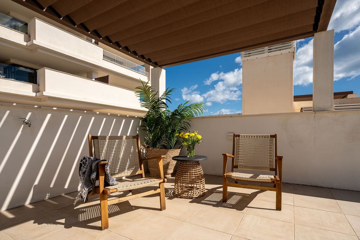 4 bedroom Townhouse for sale in La Cala de Mijas with pool garage - € 1,050,000 (Ref: 9603403)
