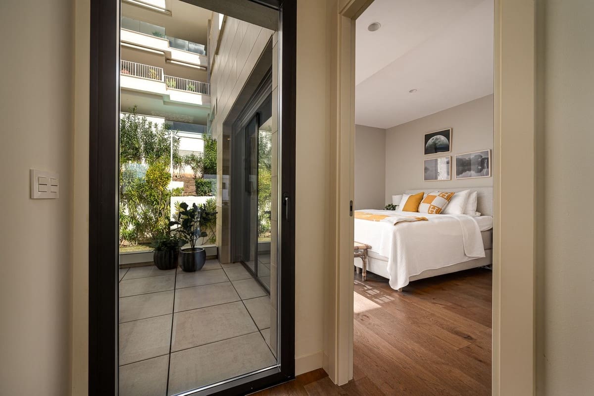 4 bedroom Townhouse for sale in La Cala de Mijas with pool garage - € 1,050,000 (Ref: 9603403)