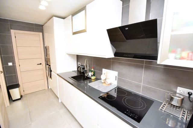 2 quarto Apartamento de Praia para venda em Riviera del Sol, Mijas com piscina - 395 000 € (Ref: 9656596)